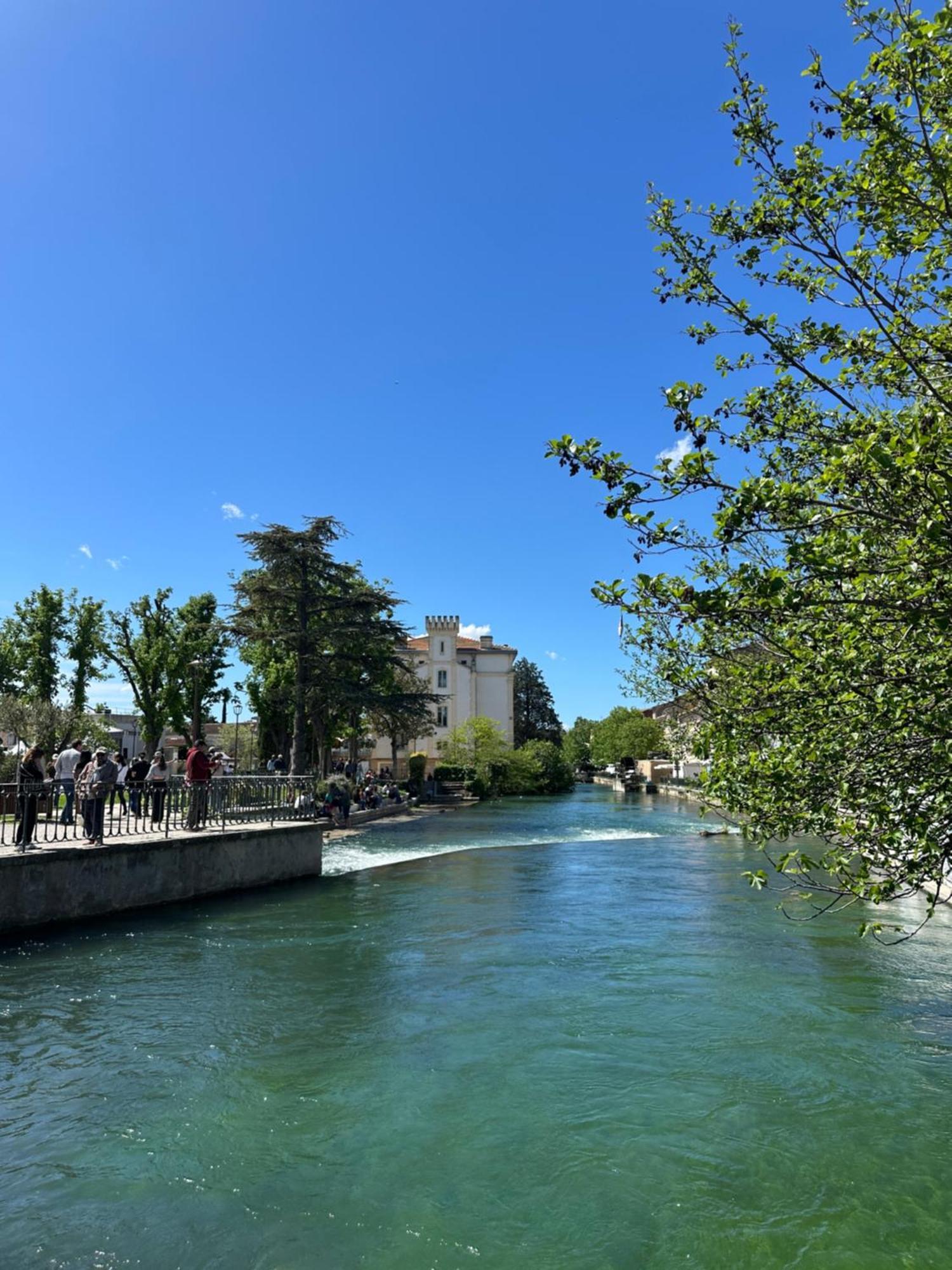 Apartment T2 Au Coeur De Isle Sur Sorgues