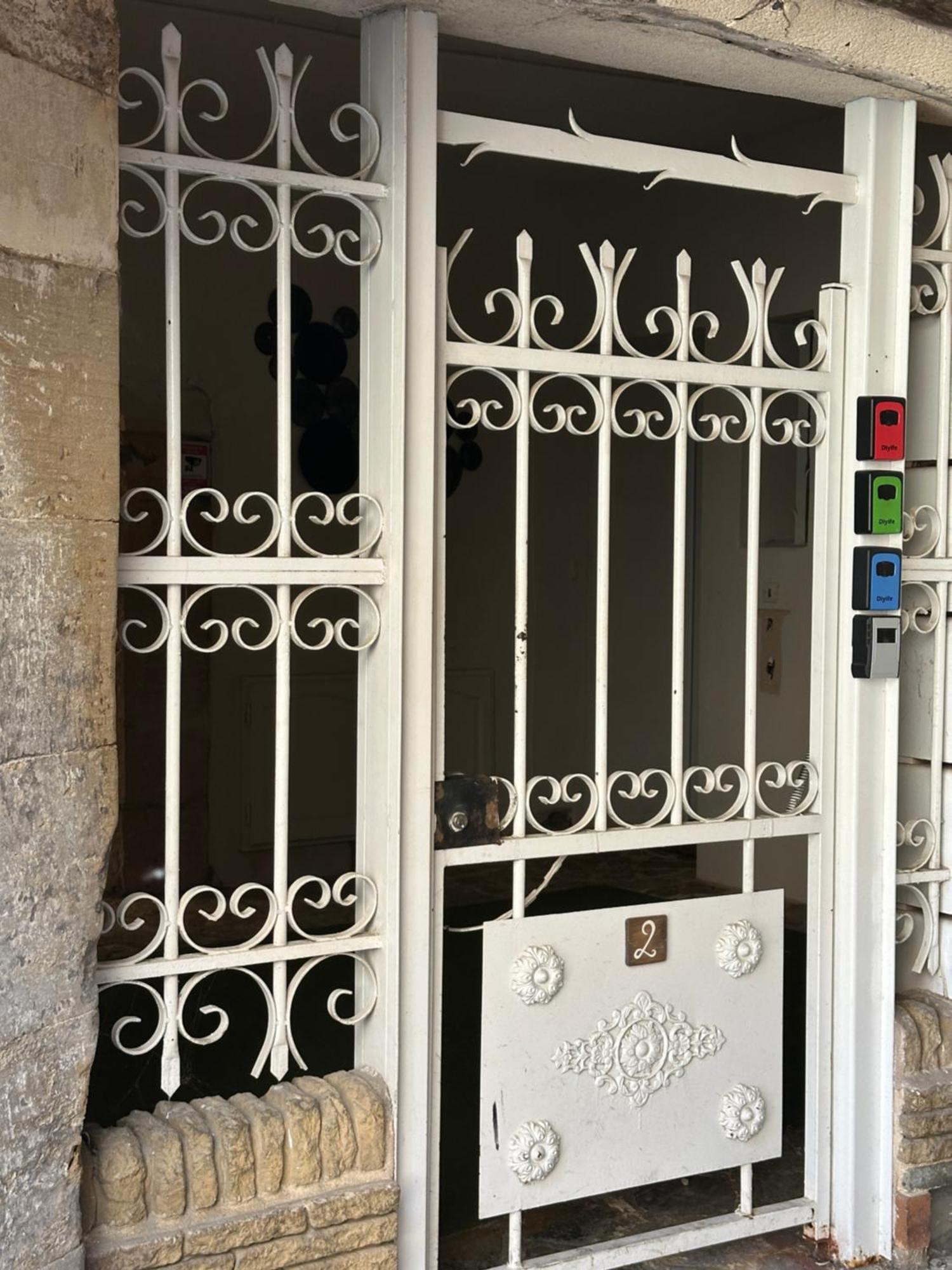 T2 Au Coeur De Isle Sur Sorgues Apartment LʼIsle-sur-la-Sorgue